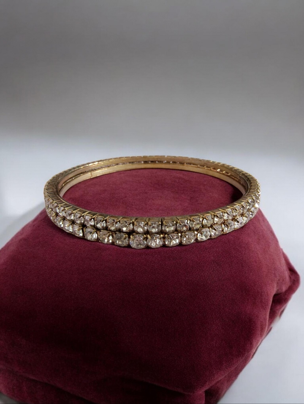 Vintage Gold Tone Rhinestone Bangle Bracelet Set Clear Crystal Stackable Glam